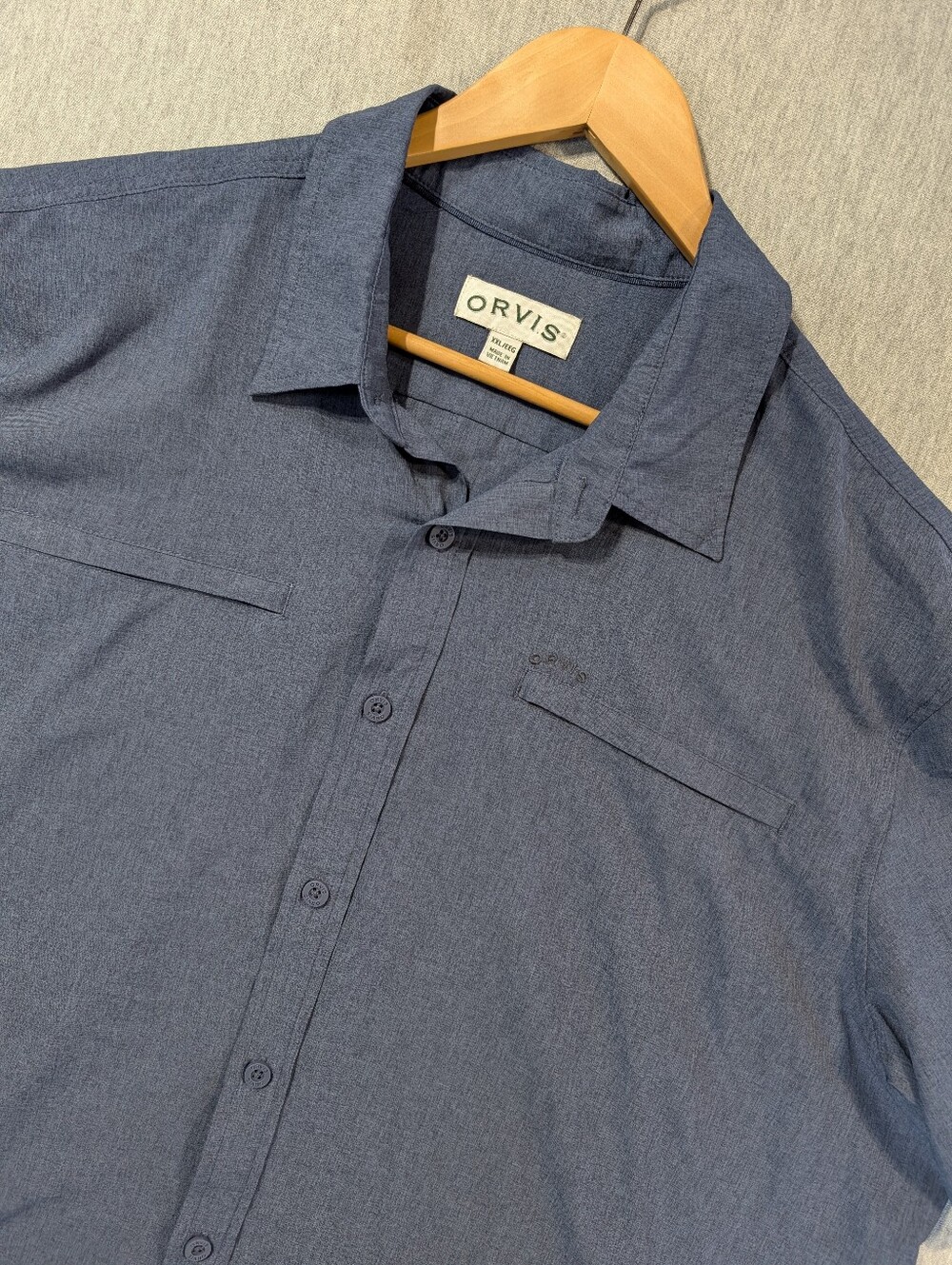 Orvis Button Up Shirt Men's XXL Blue Short Sleeve Zip Pockets